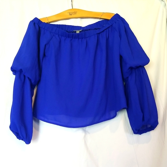 Off the shoulder crop shirt - Picture 1 of 3